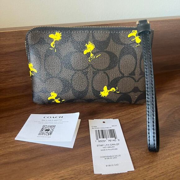 Coach x peanuts woodstock corner - Picture 2 of 7